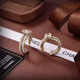 CHANEL EARRINGS A398