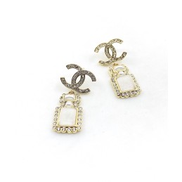 CHANEL EARRINGS A424