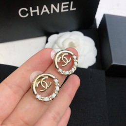 CHANEL EARRINGS A429