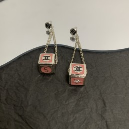 CHANEL EARRINGS A430