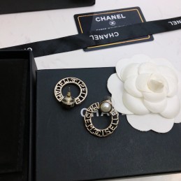 CHANEL EARRINGS A447