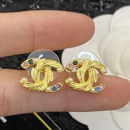 CHANEL EARRINGS A500