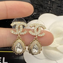 CHANEL EARRINGS A510