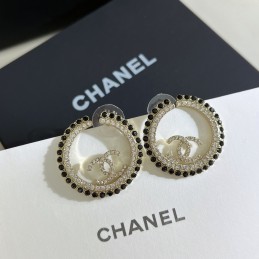 CHANEL EARRINGS A513