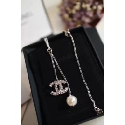 CHANEL NECKLACES A013