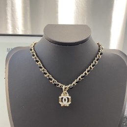 CHANEL NECKLACES A028