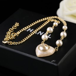 CHANEL NECKLACES A031