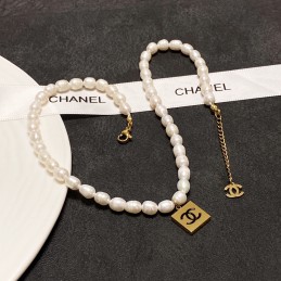 CHANEL NECKLACES A034