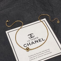 CHANEL NECKLACES A040