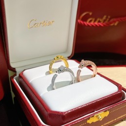 PANTHÈRE DE CARTIER RING