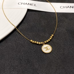 CHANEL NECKLACES A086