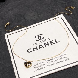 CHANEL NECKLACES A118