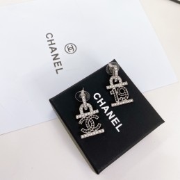 CHANEL EARRINGS A538