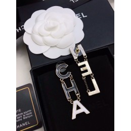 CHANEL EARRINGS A540