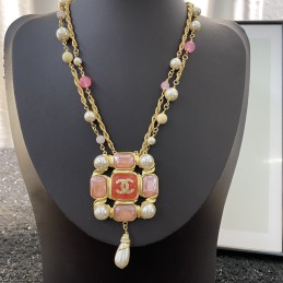 CHANEL NECKLACES A188