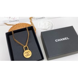 CHANEL NECKLACES A203