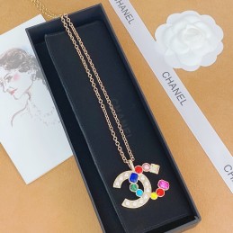 CHANEL NECKLACES A218